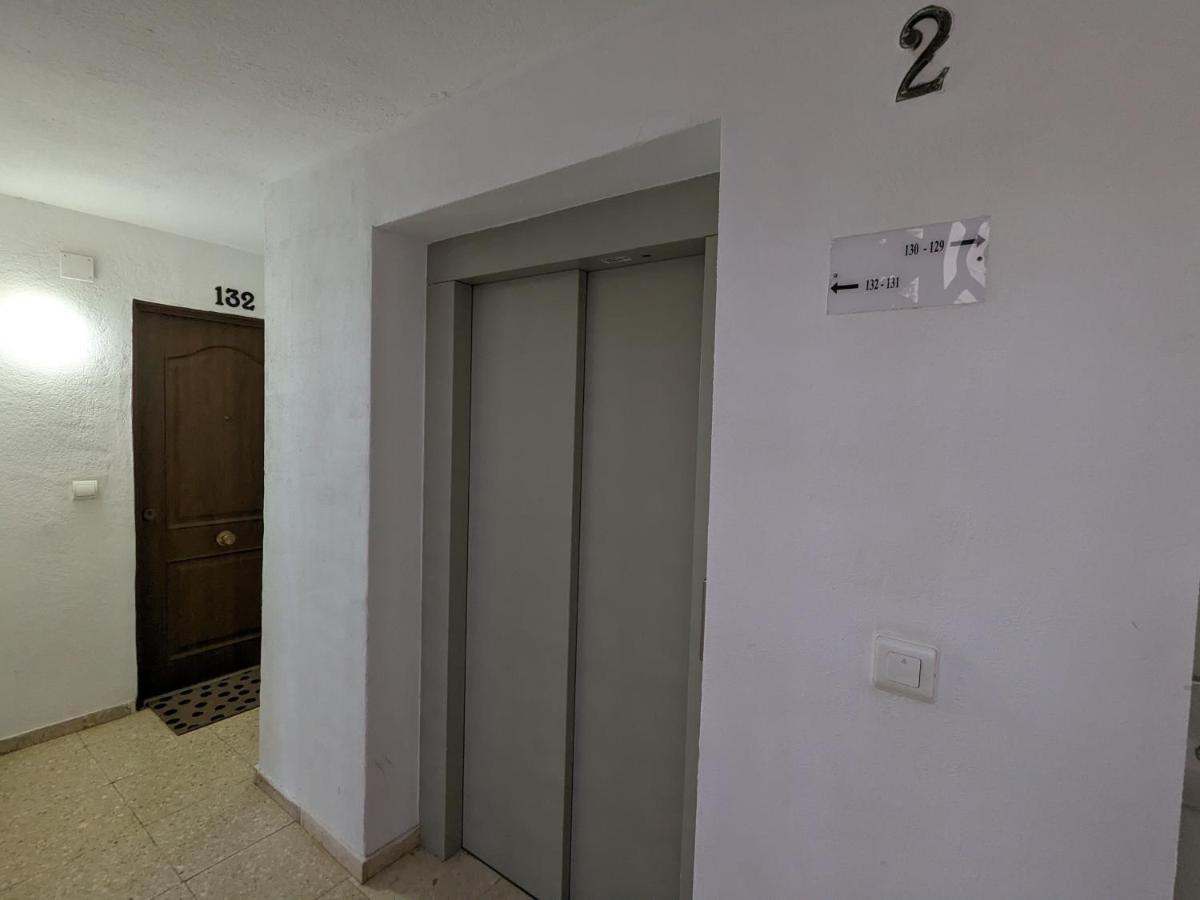 Bruselas 23 Аликанте Екстериор снимка